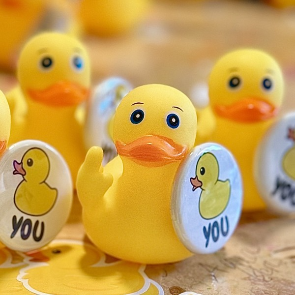 🤣Funny F**k You Middle Finger Ducks(3.3")🖕