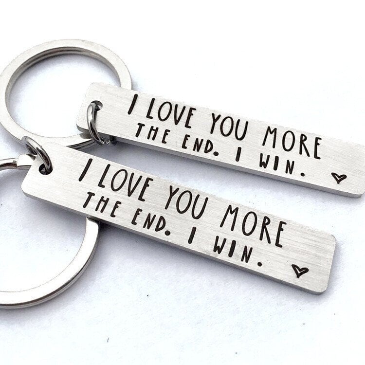 💖I Love You More The End I Win"Funny Keychain-- 🎁A personalised gift for him/her